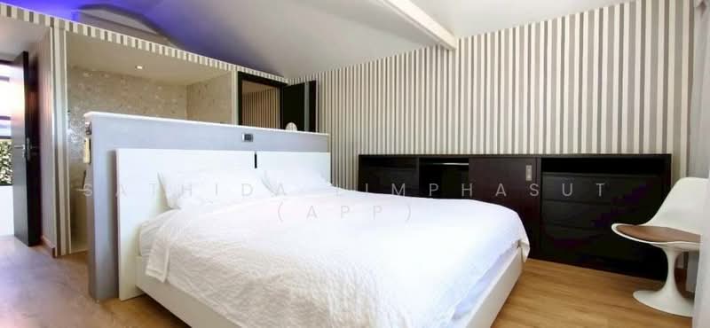 Majestic Residence Pratumnak : มาเจสติค เรสซิเดนซ์ พระตำหนัก, ชลบุรี, หนองปรือ, บางละมุง, ชลบุรี, 350 ตร.ม., วิลล่า ขาย, โดย Sathida Limphasut (App), 500193441 - DDproperty.com