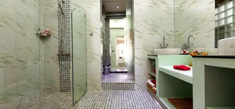 Majestic Residence Pratumnak : มาเจสติค เรสซิเดนซ์ พระตำหนัก, ชลบุรี, หนองปรือ, บางละมุง, ชลบุรี, 350 ตร.ม., วิลล่า ขาย, โดย Sathida Limphasut (App), 500193441 - DDproperty.com