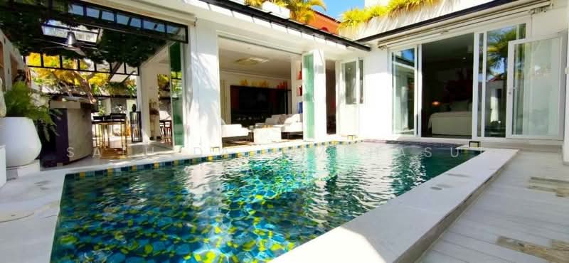 Majestic Residence Pratumnak : มาเจสติค เรสซิเดนซ์ พระตำหนัก, ชลบุรี, หนองปรือ, บางละมุง, ชลบุรี, 350 ตร.ม., วิลล่า ขาย, โดย Sathida Limphasut (App), 500193441 - DDproperty.com