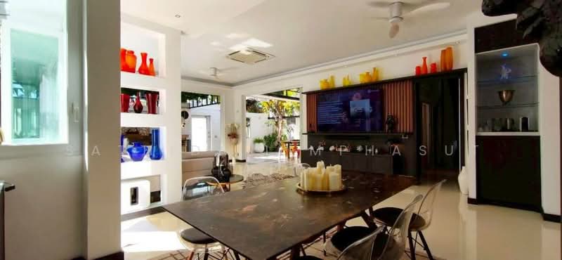 Majestic Residence Pratumnak, Chon Buri (Pattaya), Nong Pru, Bang Lamung (Pattaya), Chon Buri (Pattaya), 4 Bedrooms, 350 sqm, Villa For Sale, by Sathida Limphasut (App), 500193441 - DDproperty.com