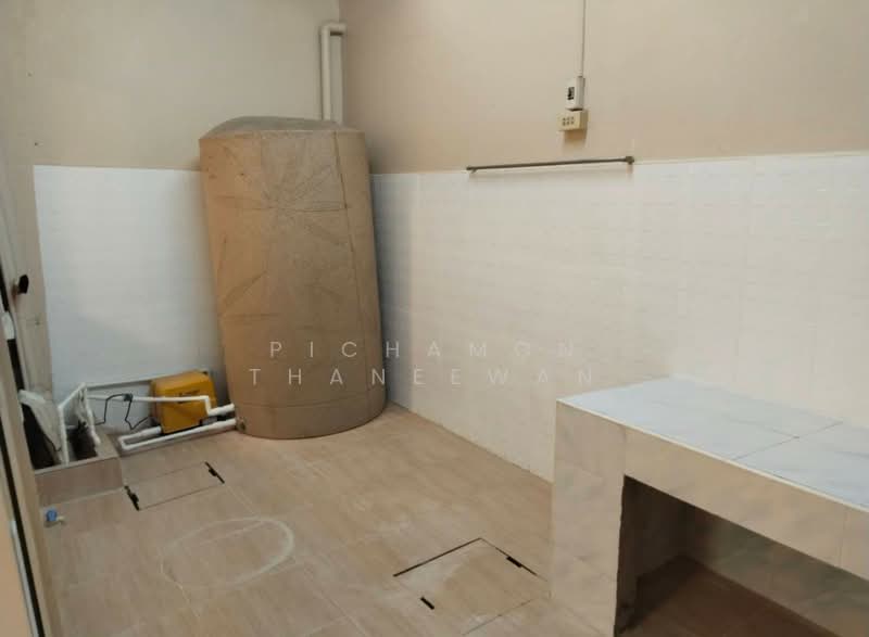 Pleno Town Petchkasem 81, Bangkok, Road along Khlong Phasi Charoen Fang Tai, Nong Kham, Nong Khaem, Bangkok, 3 Bedrooms, 100 sqm, Townhouse For Sale, by Pichamon Thaneewan, 500193444 - DDproperty.com