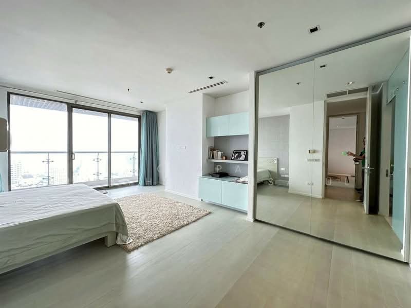 The Lakes, Bangkok, 123 Ratchadaphisek Road, Khlong Toei, Khlong Toei, Bangkok, 3 Bedrooms, 236 sqm, Condo For Sale, by Orapa Sumetheesirisakul, 500193459 - DDproperty.com