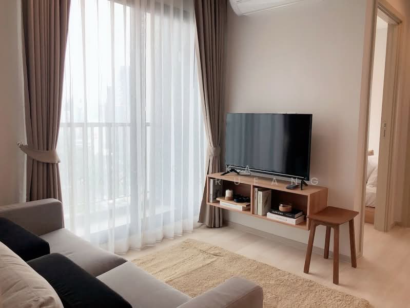 Life One Wireless, Bangkok, 1 Wireless Road, Lumphini, Pathum Wan, Bangkok, 2 Bedrooms, 45 sqm, Condo For Rent, by Chotika   Rakrungrueang, 500193474 - DDproperty.com