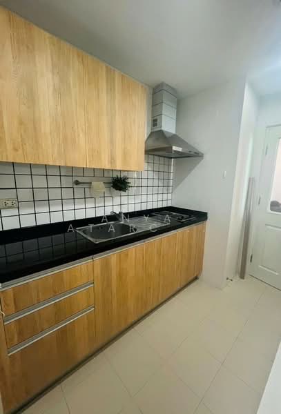 Siri Residence, Bangkok, 21 Soi Sukhumvit 24, Khong Tan, Khlong Toei, Bangkok, 1 Bedroom, 60 sqm, Condo For Rent, by Anya Atarchanai , 500193506 - DDproperty.com