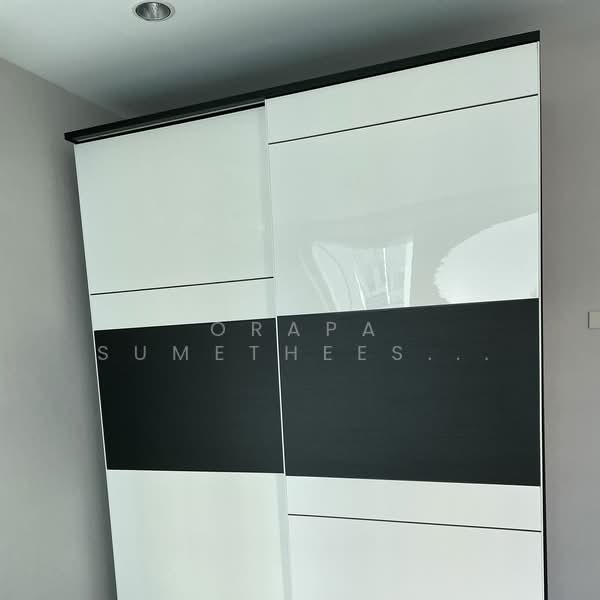 Sukhumvit Living Town, Bangkok, 299 Sukhumvit 21 Road, Khlongtoei Nua, Watthana, Bangkok, 1 Bedroom, 52 sqm, Condo For Sale, by Orapa Sumetheesirisakul, 500193554 - DDproperty.com