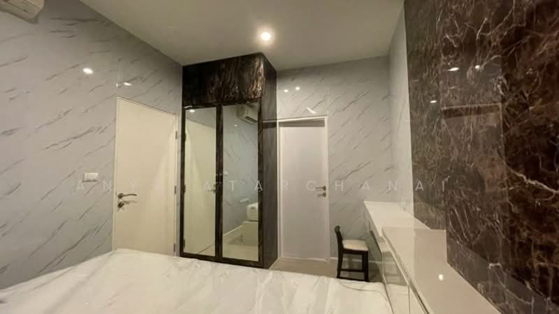 The Niche Pride Thonglor-Phetchaburi, Bangkok, New Petchaburi Road, Bang Kapi, Huai Khwang, Bangkok, 1 Bedroom, 31 sqm, Condo For Rent, by Anya Atarchanai , 500193565 - DDproperty.com