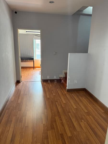 The Exclusive Pattanakarn 44, Bangkok, Soi Phatthanakan 44, Phatthanakan Road, Suan Luang, Suan Luang, Bangkok, 3 Bedrooms, 180 sqm, Townhouse For Rent, by Airada Parasarn, 500193572 - DDproperty.com