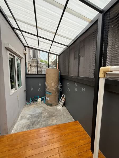 The Exclusive Pattanakarn 44, Bangkok, Soi Phatthanakan 44, Phatthanakan Road, Suan Luang, Suan Luang, Bangkok, 3 Bedrooms, 180 sqm, Townhouse For Rent, by Airada Parasarn, 500193572 - DDproperty.com