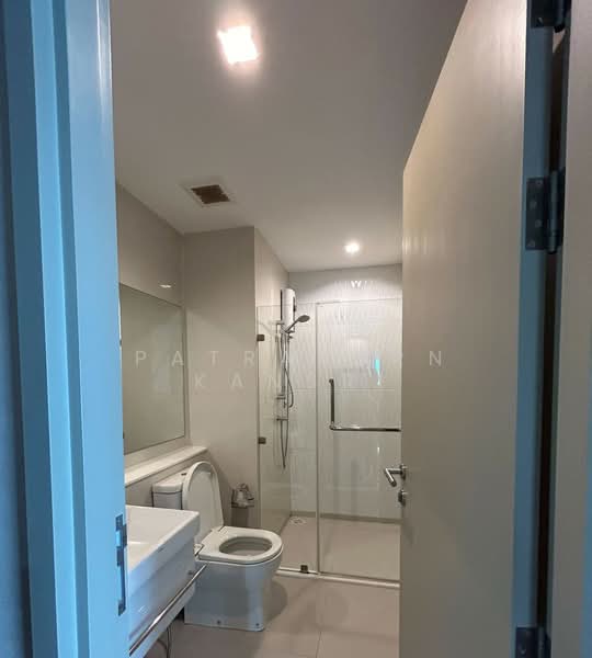 Life Ladprao, Bangkok, 992 Ladprao Road, Jom Phon, Chatuchak, Bangkok, 2 Bedrooms, 61 sqm, Condo For Rent, by Patraporn Kansri, 500193581 - DDproperty.com