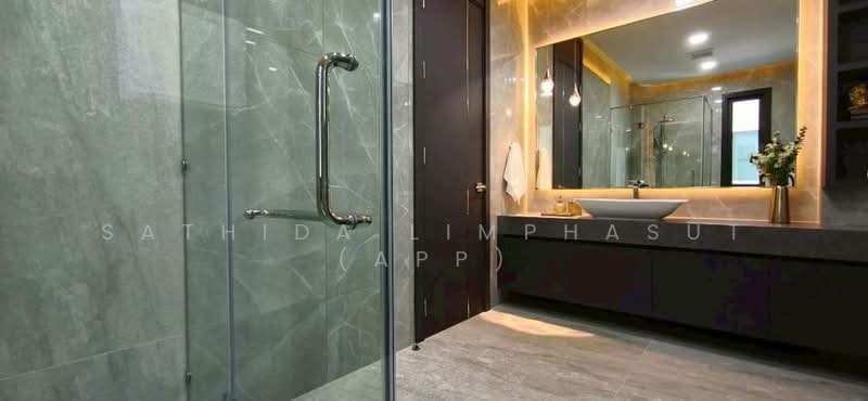 Impress House Village, Chon Buri (Pattaya), Nong Pru, Bang Lamung (Pattaya), Chon Buri (Pattaya), 5 Bedrooms, 330 sqm, Semi-Detached House (Twin House) For Sale, by Sathida Limphasut (App), 500193610 - DDproperty.com