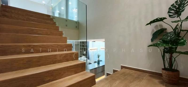 Impress House Village, Chon Buri (Pattaya), Nong Pru, Bang Lamung (Pattaya), Chon Buri (Pattaya), 5 Bedrooms, 330 sqm, Semi-Detached House (Twin House) For Sale, by Sathida Limphasut (App), 500193610 - DDproperty.com