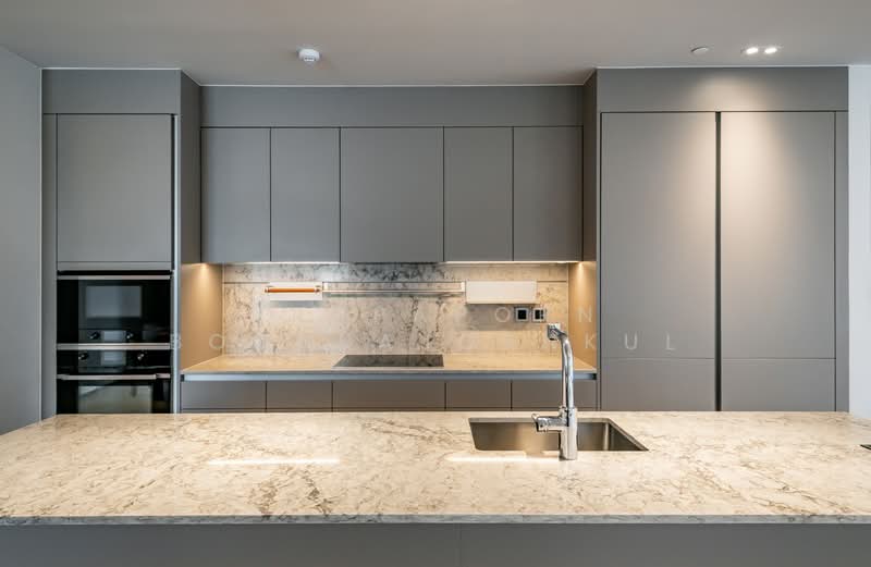 Tonson One Residence, Bangkok, Soi Tonson, Ploenchit Road, Lumphini, Pathum Wan, Bangkok, 3 Bedrooms, 175 sqm, Condo For Rent, by Prapaporn Boonkajonkul, 500193619 - DDproperty.com