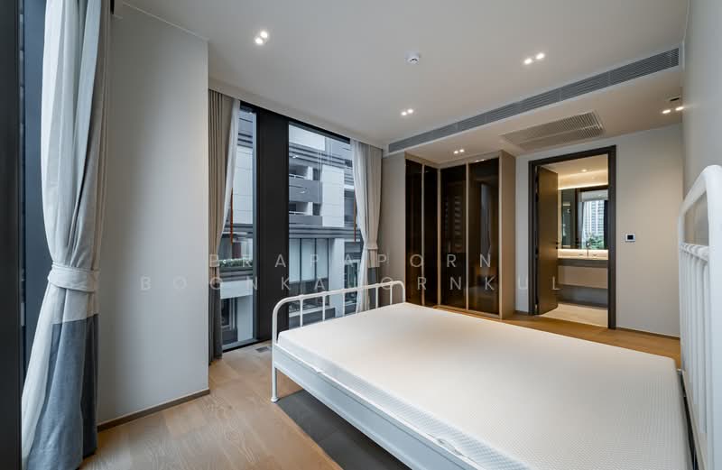 Tonson One Residence, Bangkok, Soi Tonson, Ploenchit Road, Lumphini, Pathum Wan, Bangkok, 3 Bedrooms, 175 sqm, Condo For Rent, by Prapaporn Boonkajonkul, 500193619 - DDproperty.com