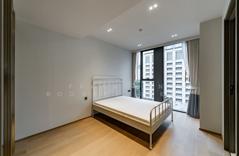 Tonson One Residence, Bangkok, Soi Tonson, Ploenchit Road, Lumphini, Pathum Wan, Bangkok, 3 Bedrooms, 175 sqm, Condo For Rent, by Prapaporn Boonkajonkul, 500193619 - DDproperty.com