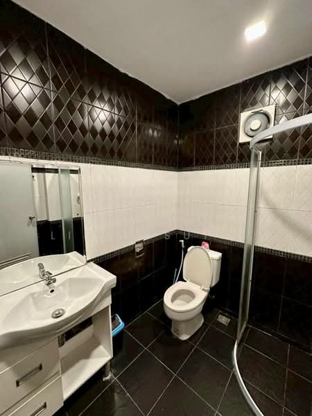 Eakmongkol Village, Chon Buri (Pattaya), Nong Pru, Bang Lamung (Pattaya), Chon Buri (Pattaya), 5 Bedrooms, 150 sqm, Single Detached House For Rent, by Sathida Limphasut (App), 500193641 - DDproperty.com