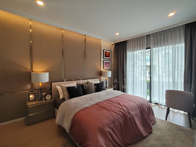 Lake Serene Rama II (Phase 4), Samut Sakhon, Rama ll Road, Bang Nam Chut, Muang Samut Sakhon, Samut Sakhon, 4 Bedrooms, 300 sqm, Townhouse For Sale, by Kitnipat Boonyadhammakul, 500193643 - DDproperty.com