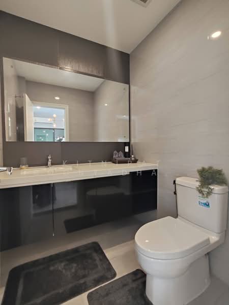 Lake Serene Rama II (Phase 4), Samut Sakhon, Rama ll Road, Bang Nam Chut, Muang Samut Sakhon, Samut Sakhon, 4 Bedrooms, 300 sqm, Townhouse For Sale, by Kitnipat Boonyadhammakul, 500193643 - DDproperty.com