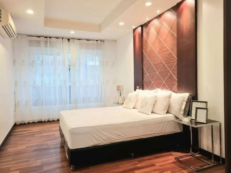The Avenue Sukumvit 61, Bangkok, Sukhumvit 61, Khlong Tan Nua, Watthana, Bangkok, 2 Bedrooms, 107 sqm, Condo For Rent, by Pavana Sirikogar, 500193676 - DDproperty.com