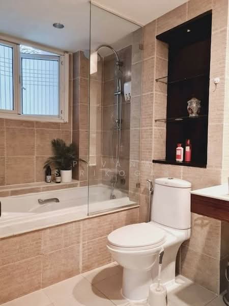 The Avenue Sukumvit 61, Bangkok, Sukhumvit 61, Khlong Tan Nua, Watthana, Bangkok, 2 Bedrooms, 107 sqm, Condo For Rent, by Pavana Sirikogar, 500193676 - DDproperty.com