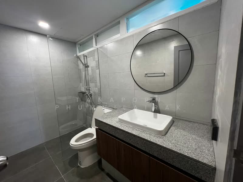 2-BR Townhouse, Bangkok, Bang Na Nuea, Bang Na, Bangkok, 2 Bedrooms, 150 sqm, Townhouse For Rent, by Tanaporn Phumvilairak, 500193677 - DDproperty.com