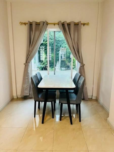 Perfect Place Sukhumvit 77-Suvarnabhumi, Samut Prakan, Lat Krabang Road, Rachathewa, Bang Plee, Samut Prakan, 3 Bedrooms, 158 sqm, Single Detached House For Rent, by Tanaporn Phumvilairak, 500193683 - DDproperty.com