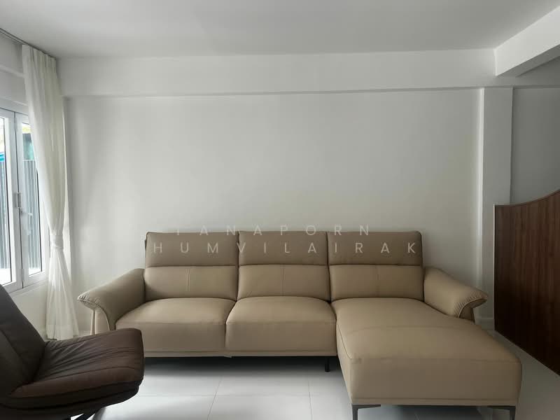 2-BR Townhouse, Bangkok, Bang Na Nuea, Bang Na, Bangkok, 2 Bedrooms, 150 sqm, Townhouse For Sale, by Tanaporn Phumvilairak, 500193687 - DDproperty.com