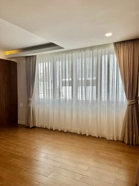 ทาวน์เฮ้าส์ 2-ห้องนอน, กรุงเทพ, บางนาเหนือ, บางนา, กรุงเทพ, 150 ตร.ม., ทาวน์เฮ้าส์ ขาย, โดย Tanaporn Phumvilairak, 500193687 - DDproperty.com