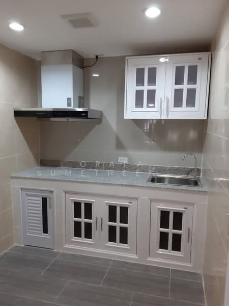 2-BR Townhouse, Bangkok, Chong Nonsi, Yan Nawa, Bangkok, 2 Bedrooms, 84 sqm, Townhouse For Sale, by Orapa Sumetheesirisakul, 500193688 - DDproperty.com