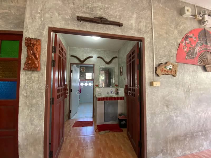 House and office for sale, 2 buildings, Mae Hia, Chiang Mai., Chiang Mai, Pa Daet, Muang Chiang Mai, Chiang Mai, 7 Bedrooms, 270 sqm, Single Detached House For Sale, by Shori Asset Group Co., Ltd., 500193714 - DDproperty.com