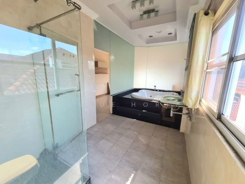 House Area Ratchada, Bangkok, Lat Phrao, Lat Phrao, Bangkok, 7 Bedrooms, 700 sqm, Single Detached House For Sale, by Eastblue Horizon, 500193715 - DDproperty.com