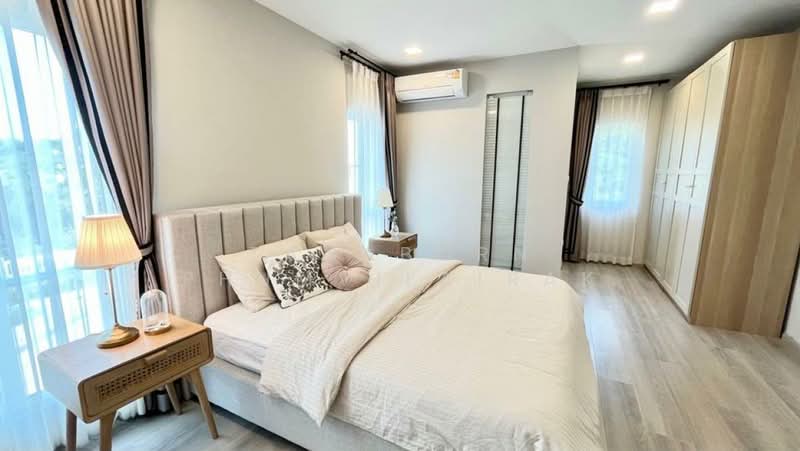 Anya Bangna-Ramkhamhaeng 2, Bangkok, Ramkhamhaeng 2 Road, Dok Mai, Prawet, Bangkok, 2 Bedrooms, 240 sqm, Single Detached House For Sale, by Tanaporn Phumvilairak, 500193722 - DDproperty.com