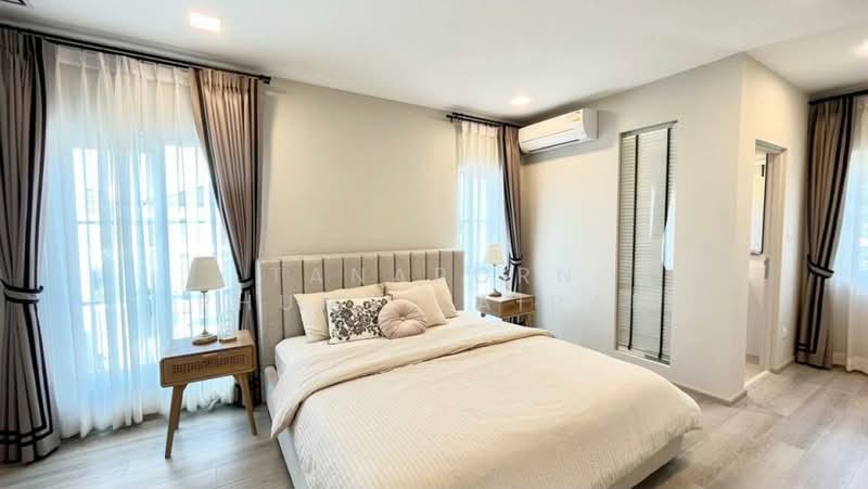 Anya Bangna-Ramkhamhaeng 2, Bangkok, Ramkhamhaeng 2 Road, Dok Mai, Prawet, Bangkok, 2 Bedrooms, 240 sqm, Single Detached House For Sale, by Tanaporn Phumvilairak, 500193722 - DDproperty.com