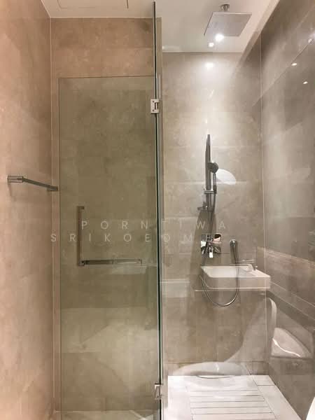 Magnolias Ratchadamri Boulevard, Bangkok, Ratchadamri Road, Lumphini, Pathum Wan, Bangkok, 2 Bedrooms, 80 sqm, Condo For Rent, by Porntiwa Srikoedmeesak, 500193729 - DDproperty.com