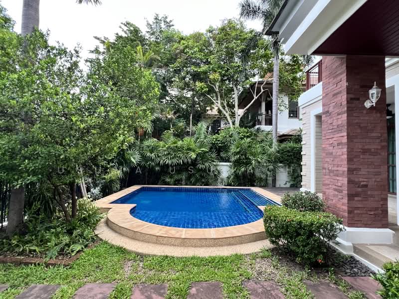 Narasiri Pattanakarn-Srinakarin, Bangkok, 878 Soi Srinakarin 20, Khlong Chan, Bang Kapi, Bangkok, 4 Bedrooms, 370 sqm, Single Detached House For Rent, by Usuma Usumachat, 500193743 - DDproperty.com