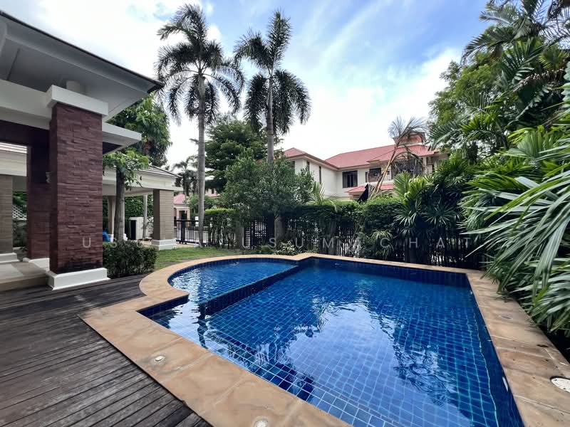 Narasiri Pattanakarn-Srinakarin, Bangkok, 878 Soi Srinakarin 20, Khlong Chan, Bang Kapi, Bangkok, 4 Bedrooms, 370 sqm, Single Detached House For Rent, by Usuma Usumachat, 500193743 - DDproperty.com