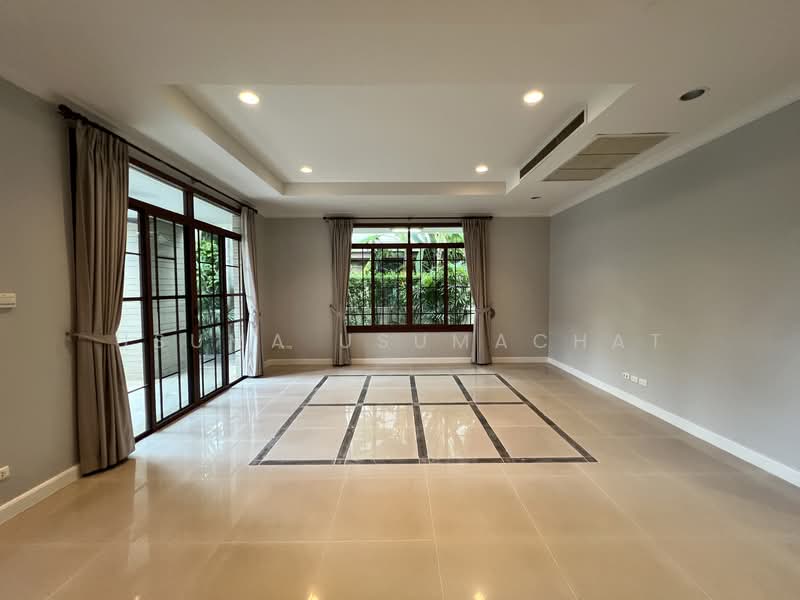 Narasiri Pattanakarn-Srinakarin, Bangkok, 878 Soi Srinakarin 20, Khlong Chan, Bang Kapi, Bangkok, 4 Bedrooms, 370 sqm, Single Detached House For Rent, by Usuma Usumachat, 500193743 - DDproperty.com
