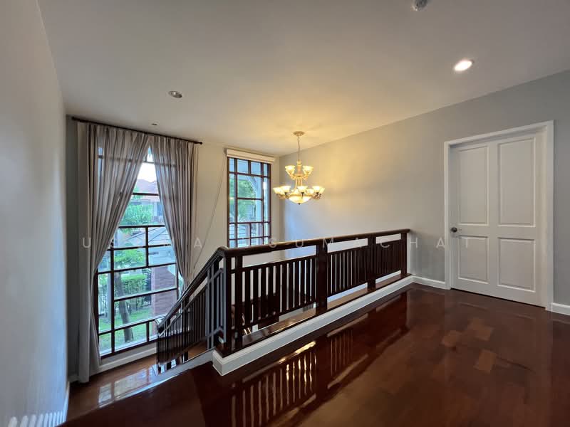 Narasiri Pattanakarn-Srinakarin, Bangkok, 878 Soi Srinakarin 20, Khlong Chan, Bang Kapi, Bangkok, 4 Bedrooms, 370 sqm, Single Detached House For Rent, by Usuma Usumachat, 500193743 - DDproperty.com