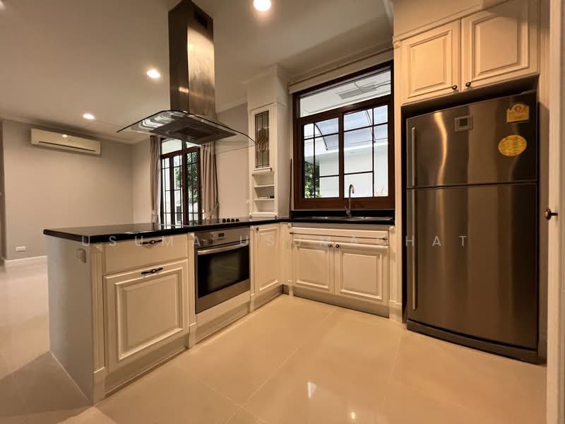Narasiri Pattanakarn-Srinakarin, Bangkok, 878 Soi Srinakarin 20, Khlong Chan, Bang Kapi, Bangkok, 4 Bedrooms, 370 sqm, Single Detached House For Rent, by Usuma Usumachat, 500193743 - DDproperty.com