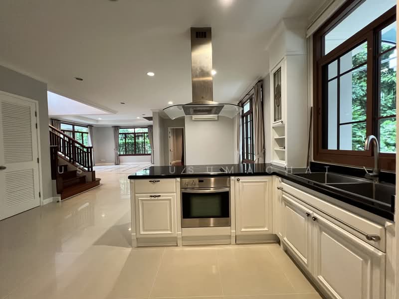 Narasiri Pattanakarn-Srinakarin, Bangkok, 878 Soi Srinakarin 20, Khlong Chan, Bang Kapi, Bangkok, 4 Bedrooms, 370 sqm, Single Detached House For Rent, by Usuma Usumachat, 500193743 - DDproperty.com