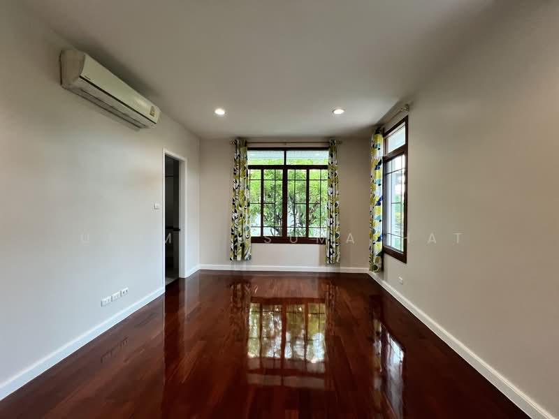 Narasiri Pattanakarn-Srinakarin, Bangkok, 878 Soi Srinakarin 20, Khlong Chan, Bang Kapi, Bangkok, 4 Bedrooms, 370 sqm, Single Detached House For Rent, by Usuma Usumachat, 500193743 - DDproperty.com