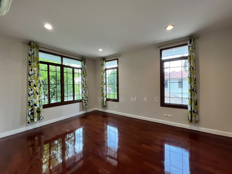 Narasiri Pattanakarn-Srinakarin, Bangkok, 878 Soi Srinakarin 20, Khlong Chan, Bang Kapi, Bangkok, 4 Bedrooms, 370 sqm, Single Detached House For Rent, by Usuma Usumachat, 500193743 - DDproperty.com