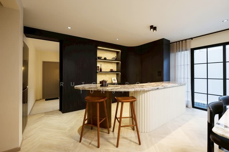 Pool Villa ให้เช่า ใกล้โรงเรียนนานาชาตินครพายัพ เพียง 5 นาที ค่าเช่า 120,000 บาท / เดือน No.5P001, เชียงใหม่, สันผีเสื้อ, เมืองเชียงใหม่, เชียงใหม่, 300 ตร.ม., บ้านเดี่ยว ให้เช่า, โดย Rutchaporn Tunsiri, 500193769 - DDproperty.com