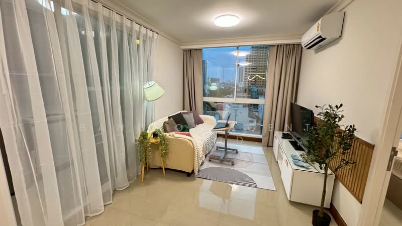Chateau In Town Phaholyothin 11, Bangkok, Phaholyothin, Samsen Nai, Phaya Thai, Bangkok, 1 Bedroom, 45 sqm, Condo For Rent, by Bangkok Agent Co.,Ltd., 500193816 - DDproperty.com