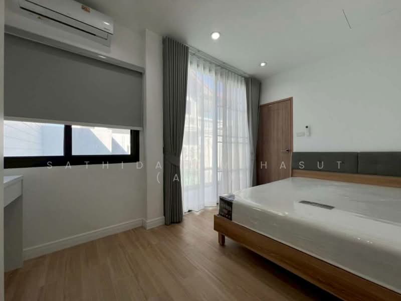 Hin Wong Niwet, ชลบุรี, นาจอมเทียน, สัตหีบ, ชลบุรี, 300 ตร.ม., บ้านเดี่ยว ขาย, โดย Sathida Limphasut (App), 500193827 - DDproperty.com