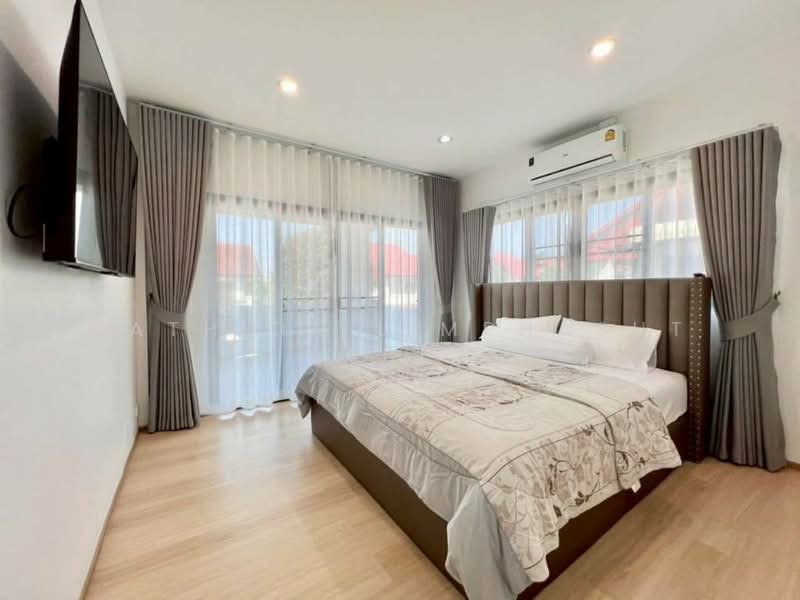 Hin Wong Niwet, Chon Buri (Pattaya), Na Chom Thian, Sattahip, Chon Buri (Pattaya), 3 Bedrooms, 300 sqm, Single Detached House For Sale, by Sathida Limphasut (App), 500193827 - DDproperty.com