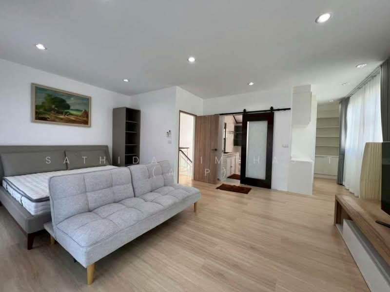 Hin Wong Niwet, Chon Buri (Pattaya), Na Chom Thian, Sattahip, Chon Buri (Pattaya), 3 Bedrooms, 300 sqm, Single Detached House For Sale, by Sathida Limphasut (App), 500193827 - DDproperty.com