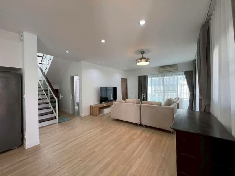 Hin Wong Niwet, Chon Buri (Pattaya), Na Chom Thian, Sattahip, Chon Buri (Pattaya), 3 Bedrooms, 300 sqm, Single Detached House For Sale, by Sathida Limphasut (App), 500193827 - DDproperty.com