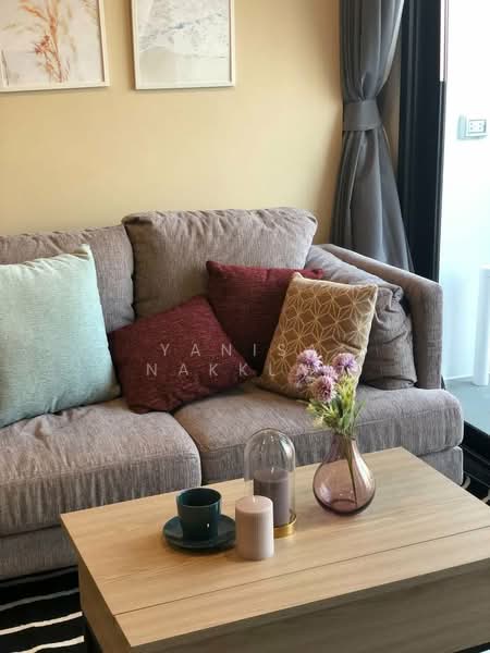 XT Ekkamai, Bangkok, 259 Soi Sukhumvit 63, Khlong Tan Nua, Watthana, Bangkok, 1 Bedroom, 30 sqm, Condo For Rent, by Yanisa Nakklai, 500193928 - DDproperty.com