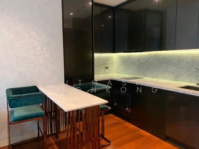 ขาย - Khun By Yoo : คุณ บาย ยู, กรุงเทพ