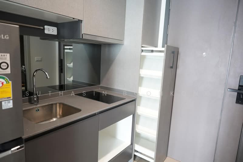 IDEO Chula-Samyan, Bangkok, Si Phraya Road, Maha Phrutharam, Bang Rak, Bangkok, 1 Bedroom, 29 sqm, Condo For Rent, by Suthasin Boonkong, 500193952 - DDproperty.com